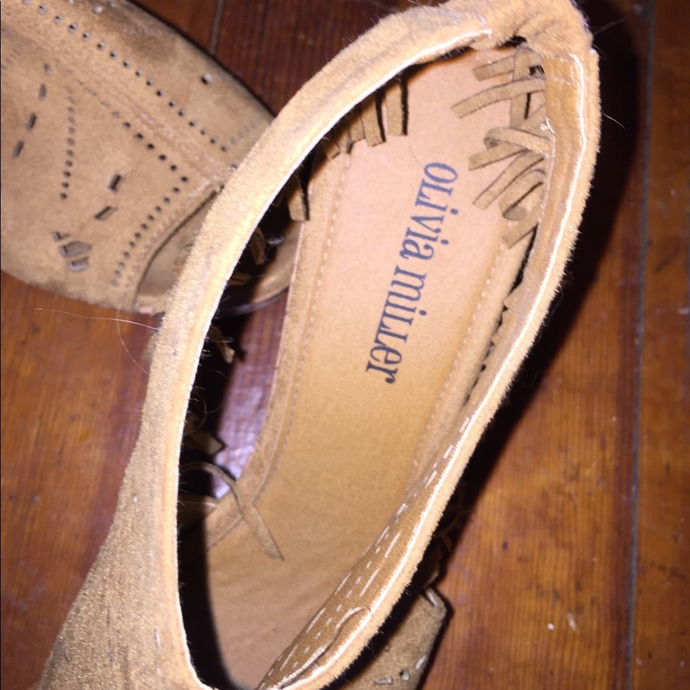 Brown Cut Out Wedges With Fringe